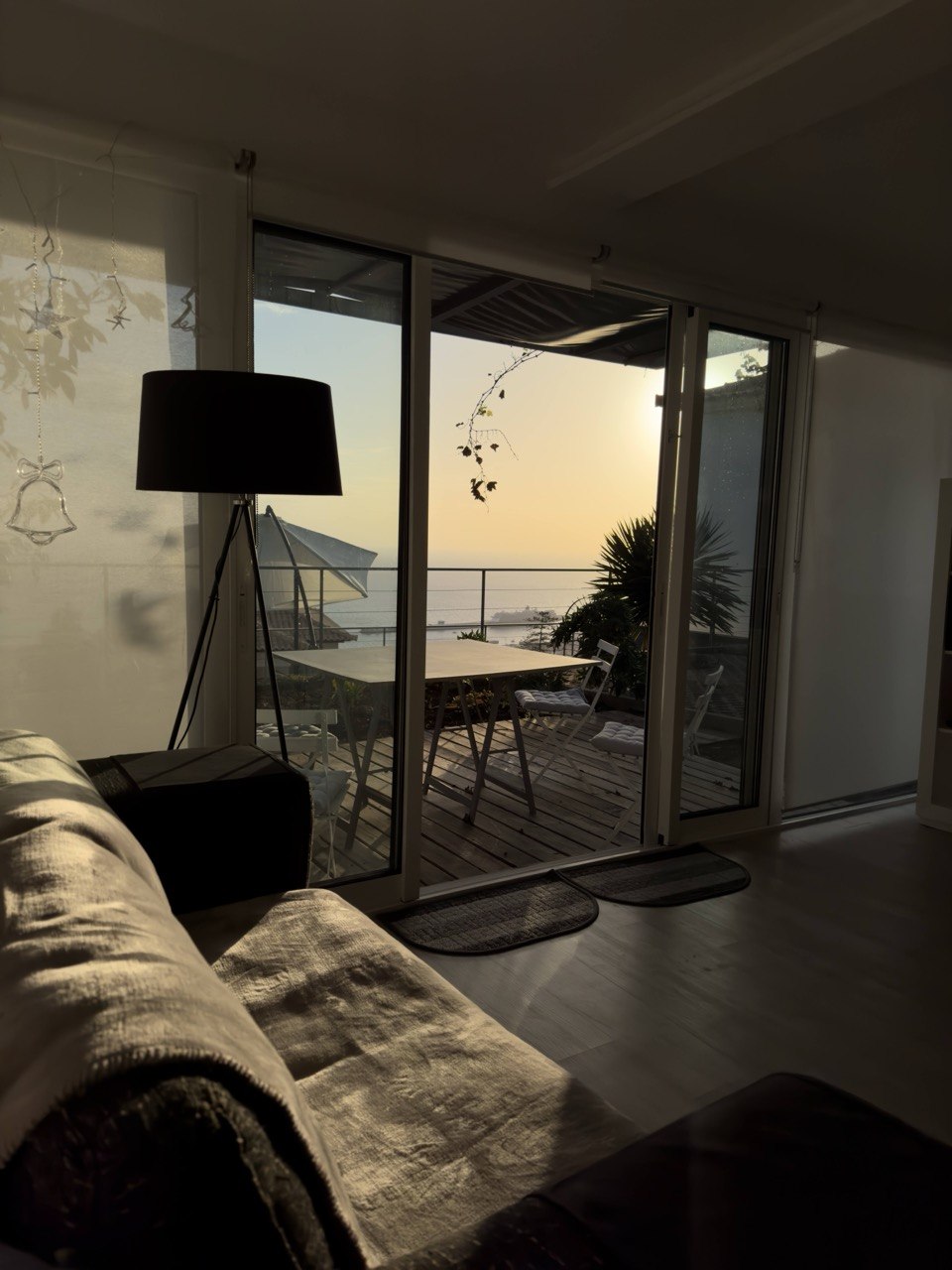 Living room in the evening — Botanical Garden Retreat