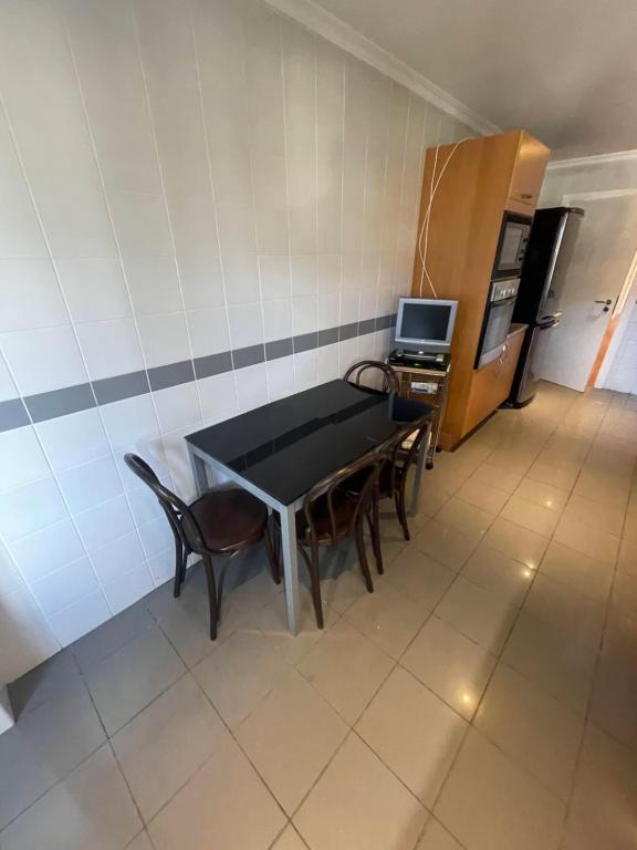 In Town View — luxury 4BR villa with private pool and panoramic city views Funchal